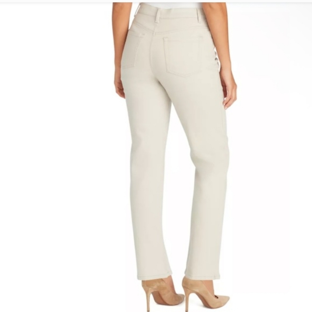 Gloria Vanderbilt Women's Straight Leg Pants, NWT - Picture 2 of 4